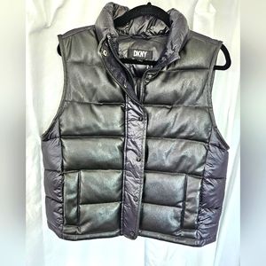 DKNY puffer vest Medium